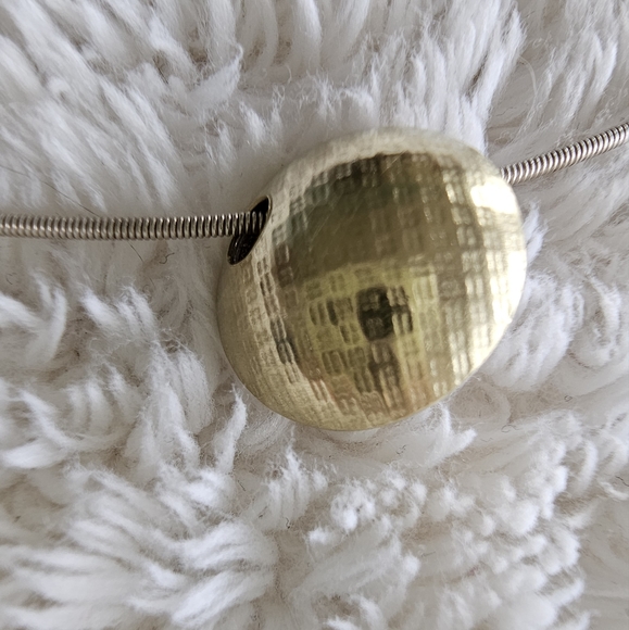 18K Yellow Gold and Sterling Silver Basket pattern McGurrin Studio Necklace - Picture 4 of 12